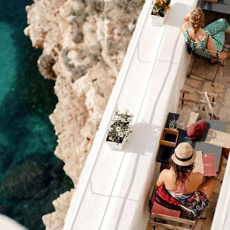 Bed and Breakfast Aquamarea Полиньяно-а-Маре Экстерьер фото